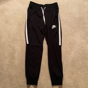 NIKE men’s joggers